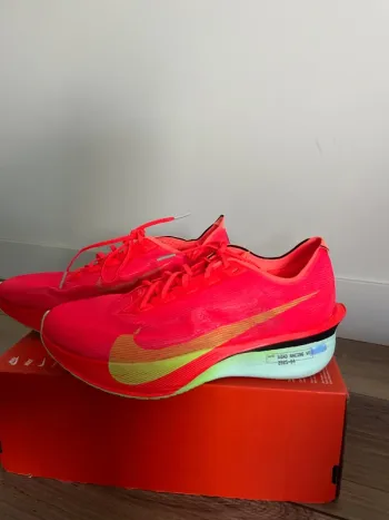Použité Orange ZoomX Vaporfly Next%4 bike — obrázek 2 z 9