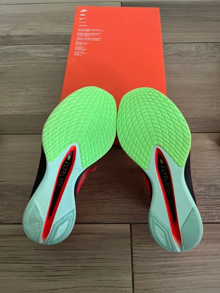 Použité Orange ZoomX Vaporfly Next%4 bike — obrázek 8 z 9