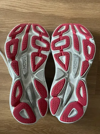 Used Hoka Bondi 8 bike — image 5 of 5