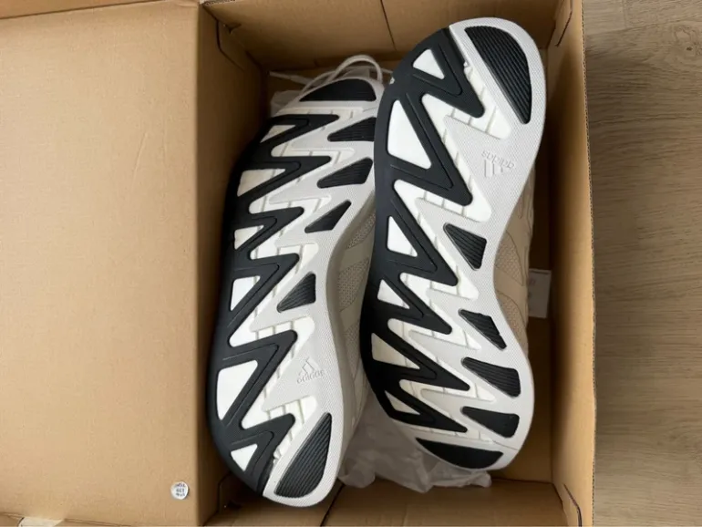 Used Adidas Adizero Aruku bike — image 3 of 4