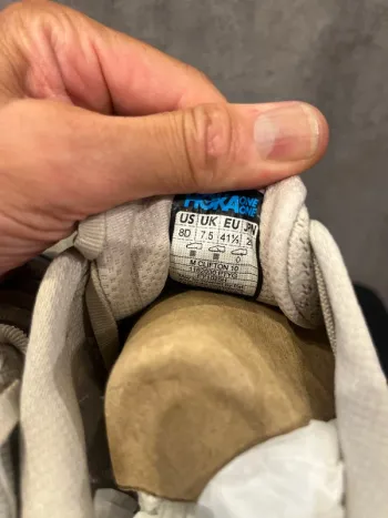 Hoka Clifton 10 bike usato — immagine 6 di 6
