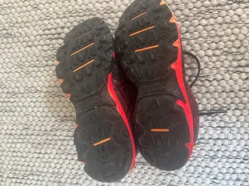 Used Asics Gel Venture 7 bike — image 4 of 4
