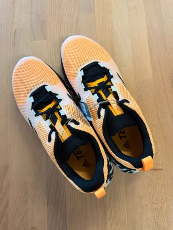 Used Adidas Terrex Two bike — image 7 of 9