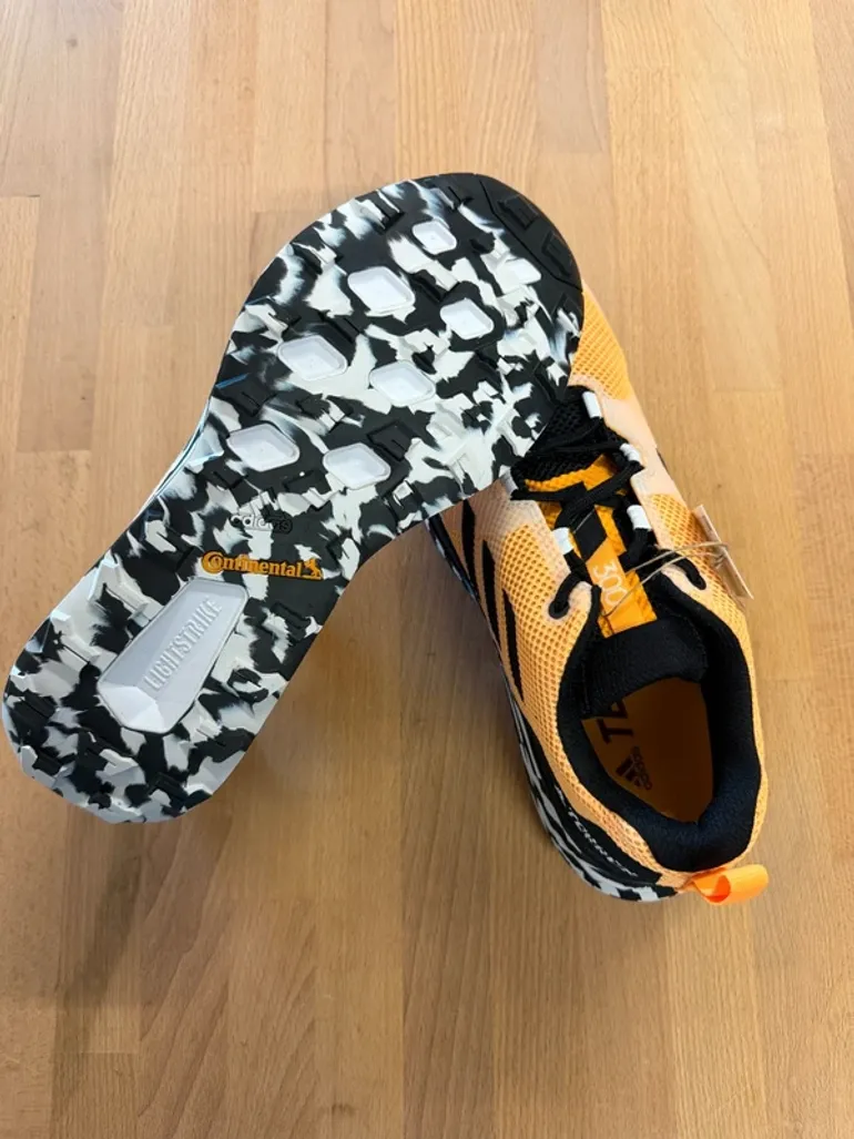 Used Adidas Terrex Two bike — image 2 of 9