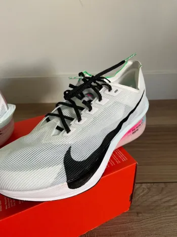 Hyper Vaporfly next%4 bike d'occasion — image 7 sur 8