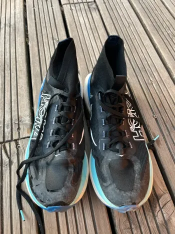 Używany Hoka Tecton X3 bike
