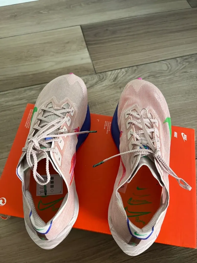 Použité Nike Vaporfly Next%4 bike — obrázek 6 z 8