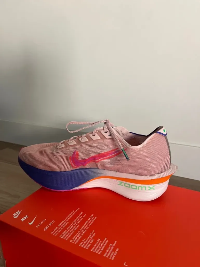 Použité Nike Vaporfly Next%4 bike — obrázek 3 z 8