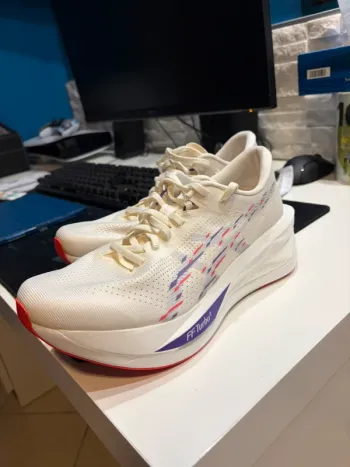 Tweedehands Asics Sonicblast bike — afbeelding 2 van 5