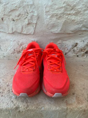 Scarpa Vomero 18 bike usato — immagine 2 di 5