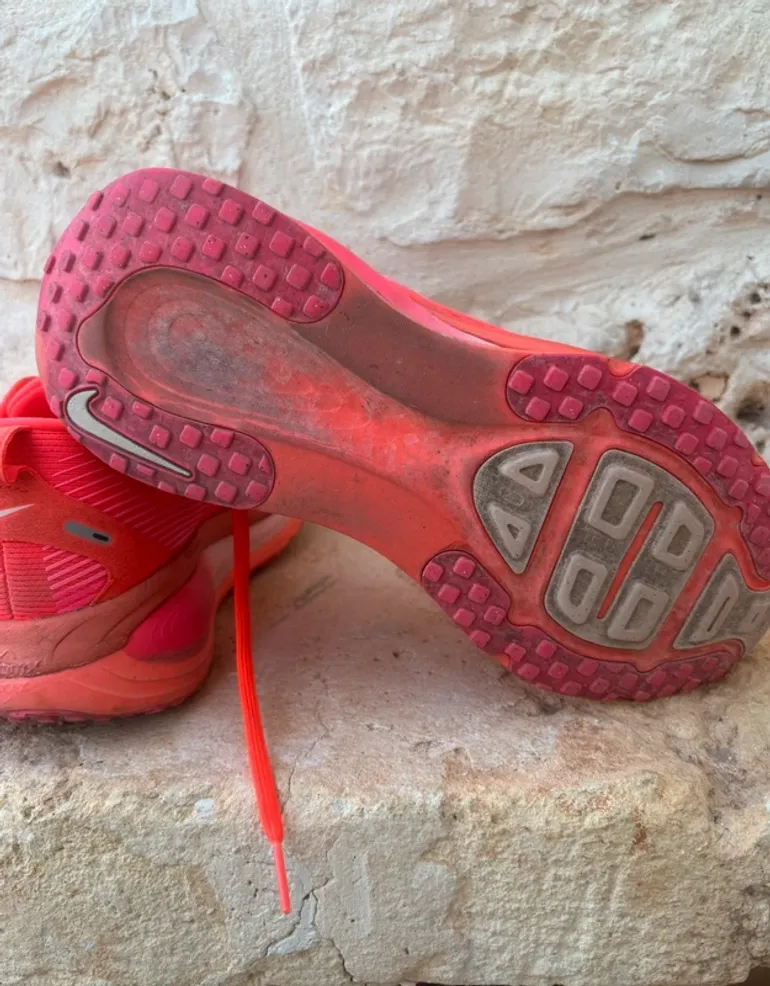 Scarpa Vomero 18 bike usato — immagine 3 di 5