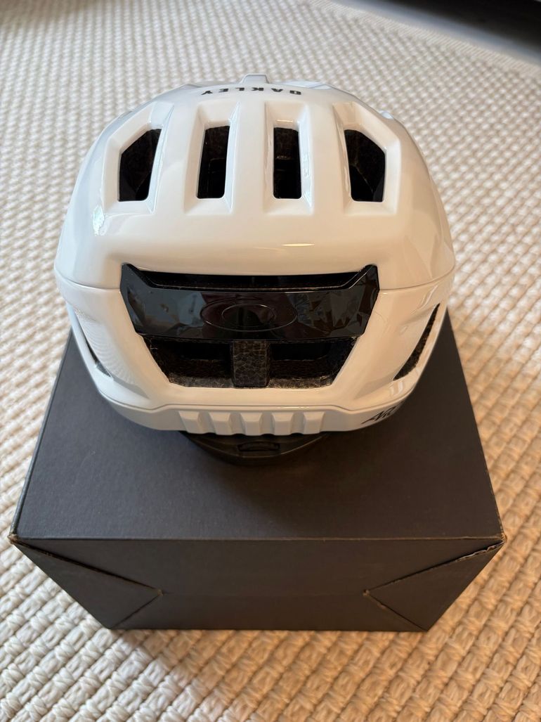 Brugt Oakley Aro 3 2026 bike — billede 3 af 7