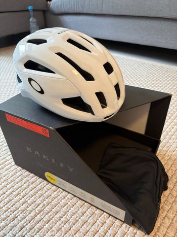 Used Oakley Aro 3 2026 bike