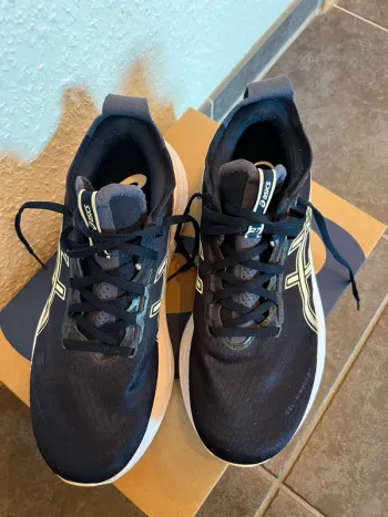 Asics Gel-Nimbus 27 bike usato — immagine 3 di 14