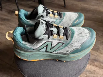Used New Balance Trail Hierro V9 bike — image 2 of 9