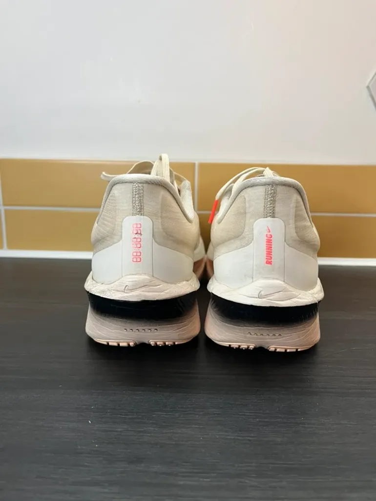 Używany Nike ZOOM Fly 6 bike — zdjęcie 11 z 15