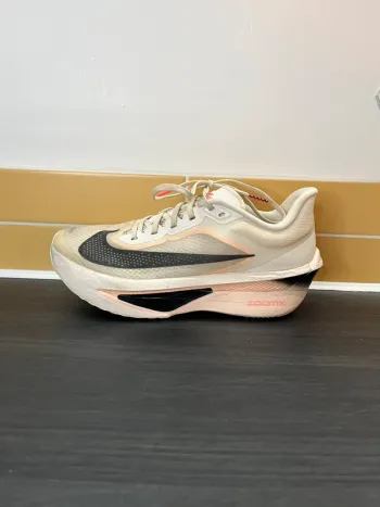 Używany Nike ZOOM Fly 6 bike — zdjęcie 9 z 15