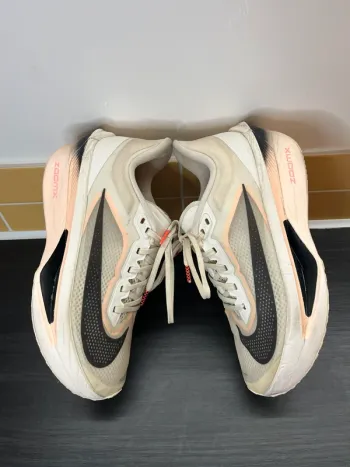 Używany Nike ZOOM Fly 6 bike — zdjęcie 3 z 15