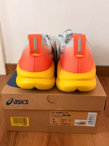 Używany Asics Gel Nimbus 28 bike — zdjęcie 4 z 5