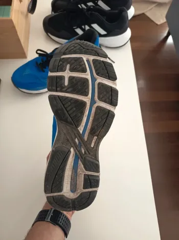 Używany Asics Running shoes bike — zdjęcie 7 z 8