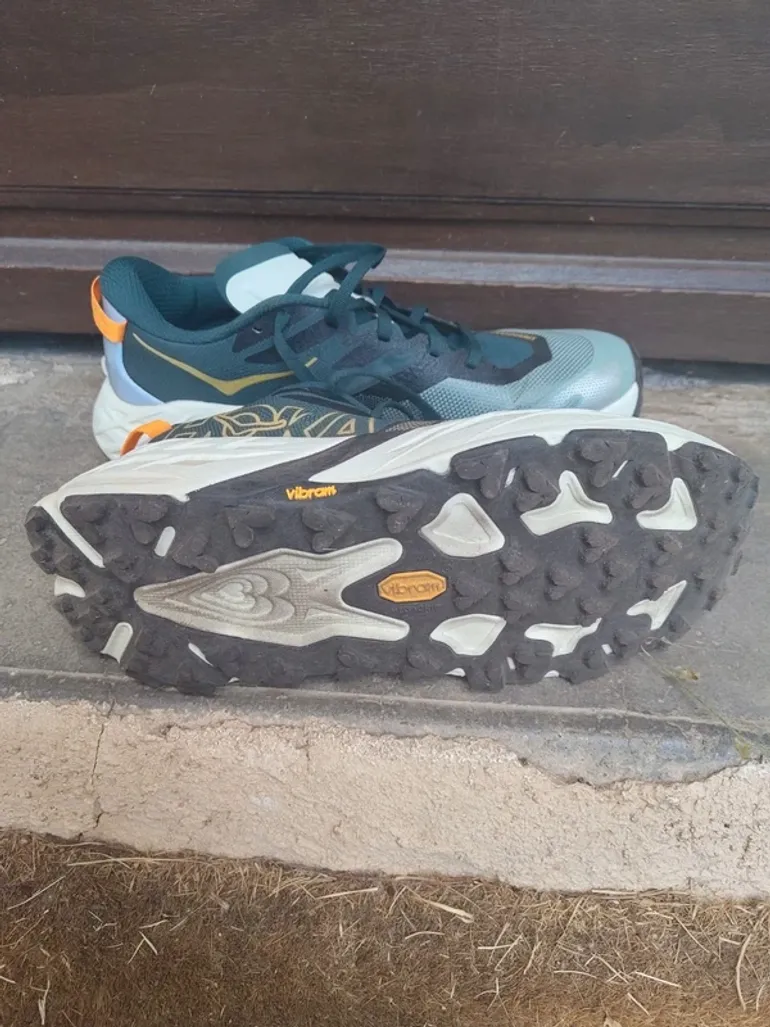 Used Hoka Speedgoat 7 bike — image 5 of 6