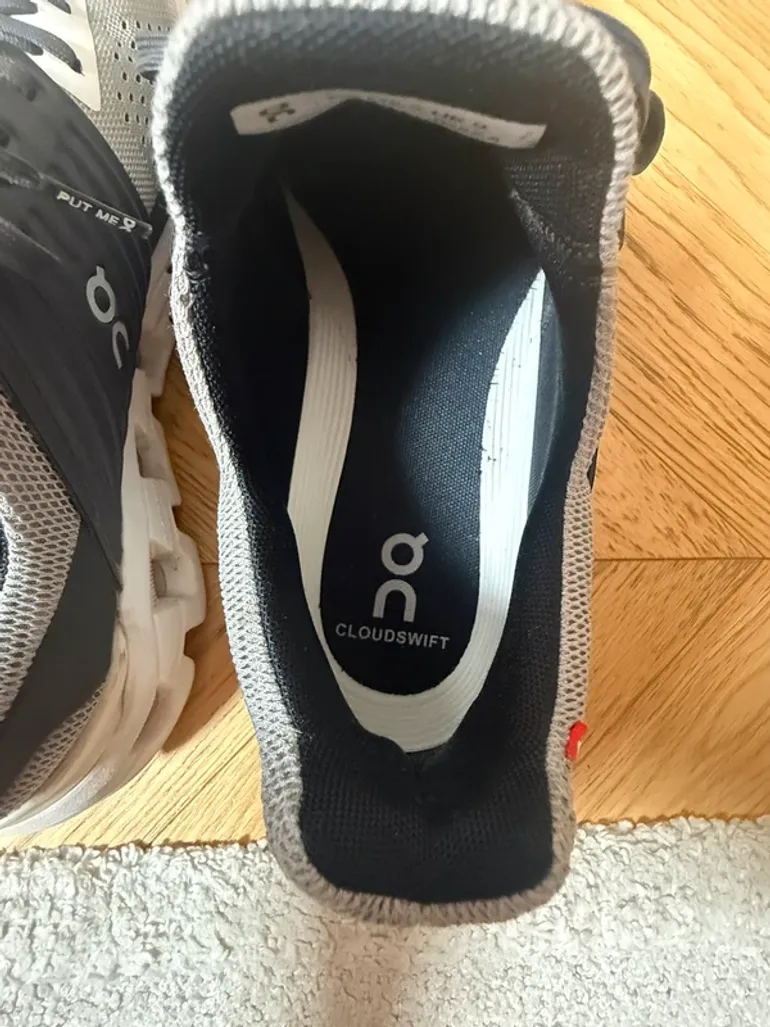 On Running Cloud Swift bike d'occasion — image 4 sur 6