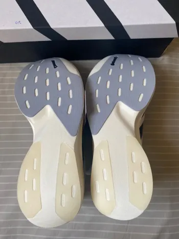 Used Adidas Adizero Evo SL bike — image 6 of 15