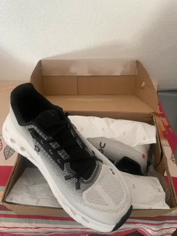 Käytetty White Oncloud bike — kuva 5 / 5