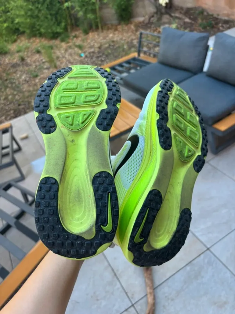 Used Look Nike Vomero bike — image 4 of 10