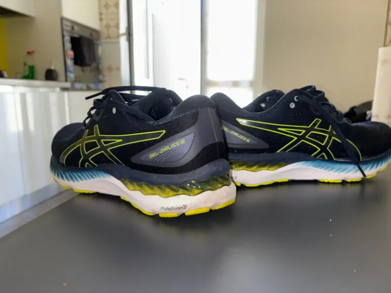Used Asics Scarpe 42, 5 bike — image 2 of 6