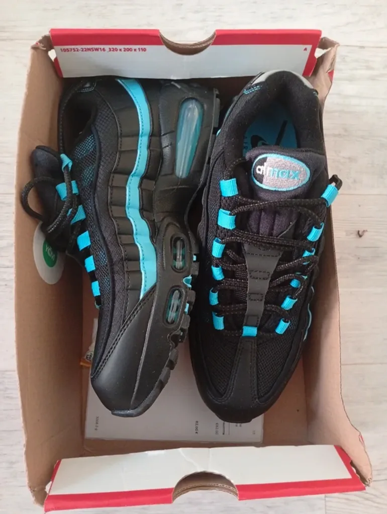 Used Nike Air Max bike — image 3 of 3