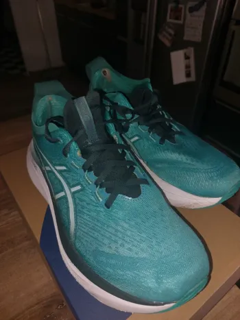 Used Asics Gel Nimbus 27 bike — image 8 of 11