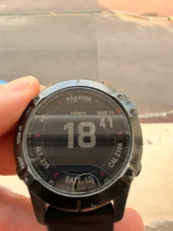 Used Garmin Fenix 6 Pro bike — image 7 of 8