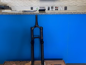 Used RockShox Rock Shox Zeb 29 170mm 44offset emtb bike fork Fork