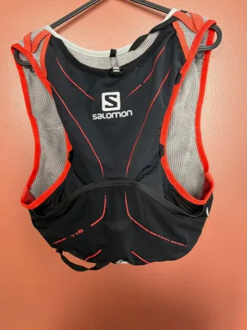 Použité Salomon Gilet d'hydratation bike — obrázek 2 z 11
