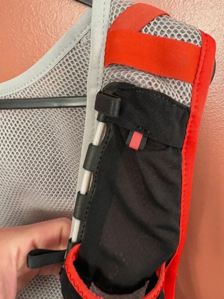 Použité Salomon Gilet d'hydratation bike — obrázek 6 z 11