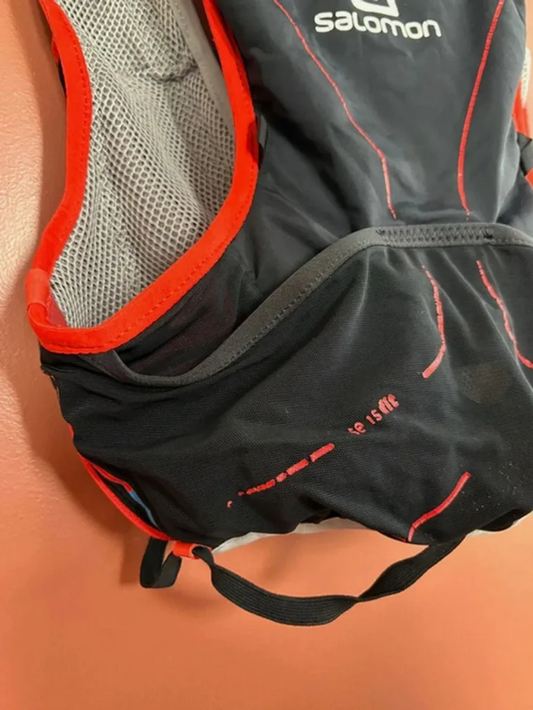 Použité Salomon Gilet d'hydratation bike — obrázek 10 z 11