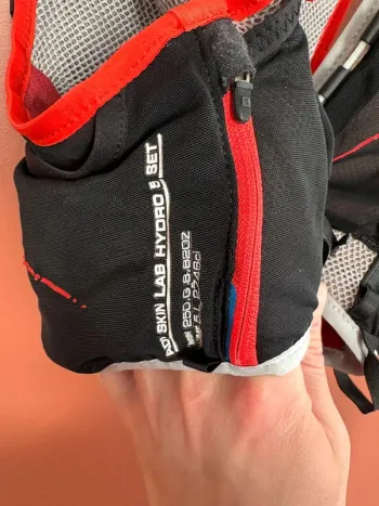 Použité Salomon Gilet d'hydratation bike — obrázek 8 z 11