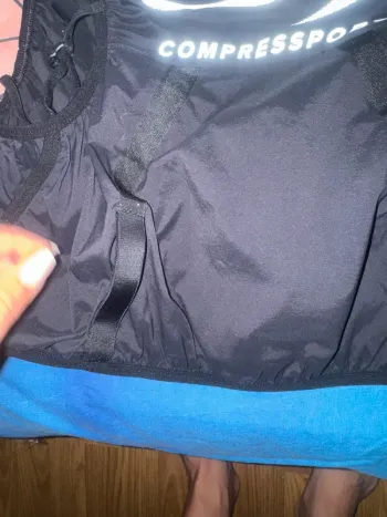 Použité Compressport Hydration Vest bike — obrázek 5 z 7