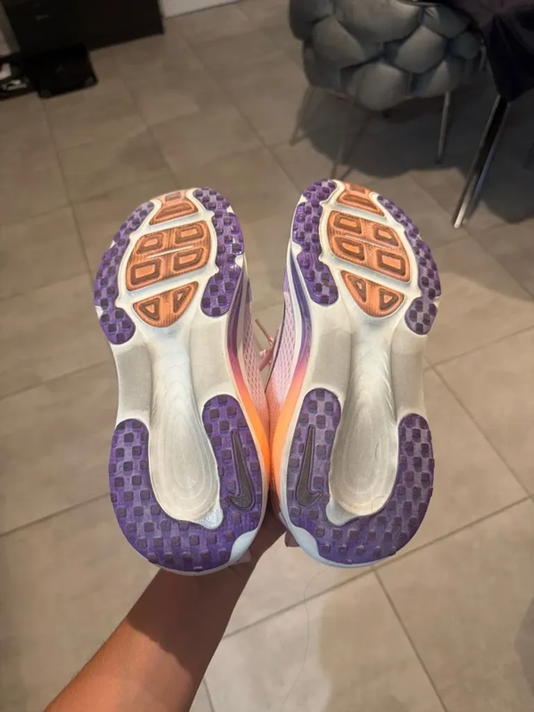 Použité Nike Vomero 2026 bike — obrázek 4 z 8