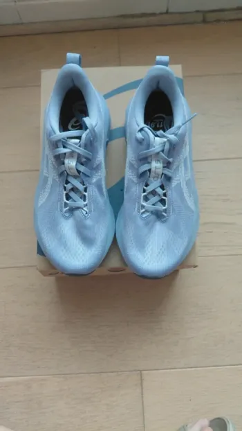 Gebrauchtes Asics Novablast 5 bike — Bild 3 von 6