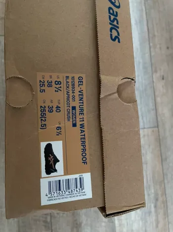 Asics Sportschuhe 40 bike usato — immagine 6 di 6