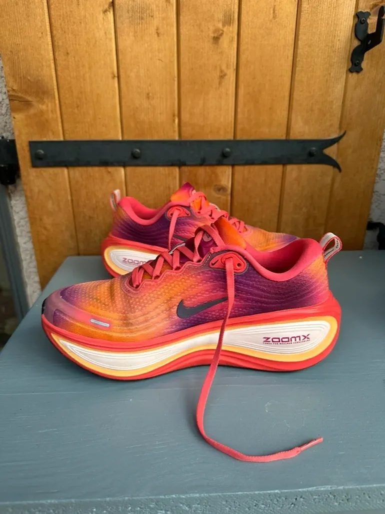 Brugt Nike Vomero Plus bike — billede 4 af 10