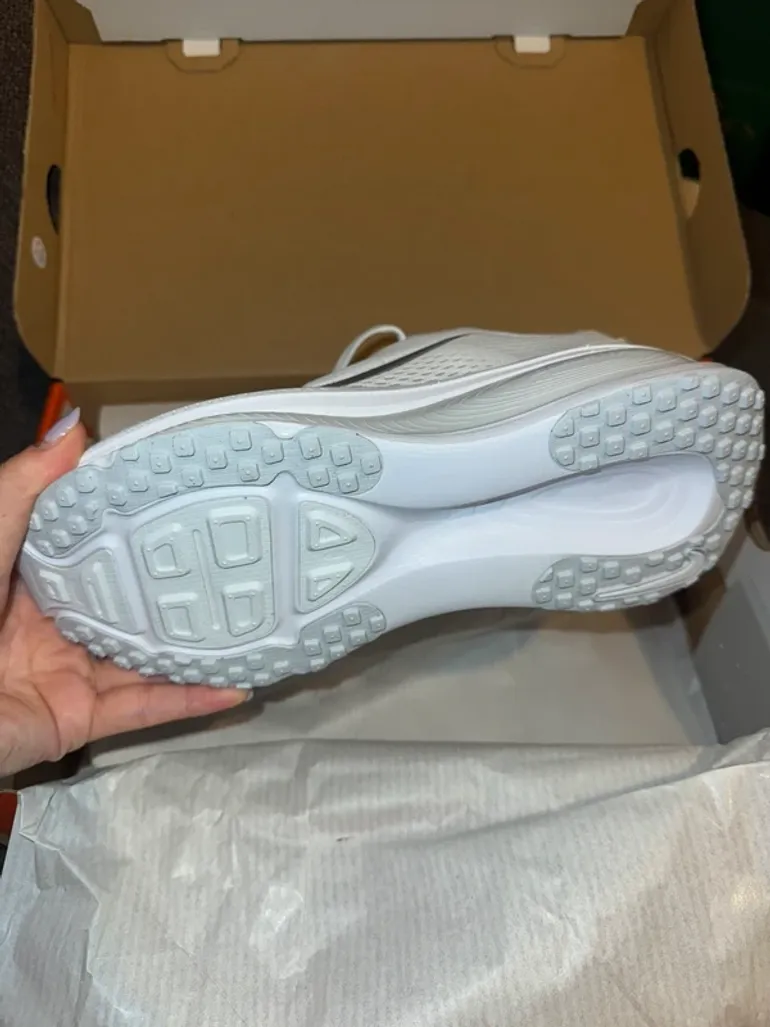 Brugt Nike Vomero 18 bike — billede 2 af 5