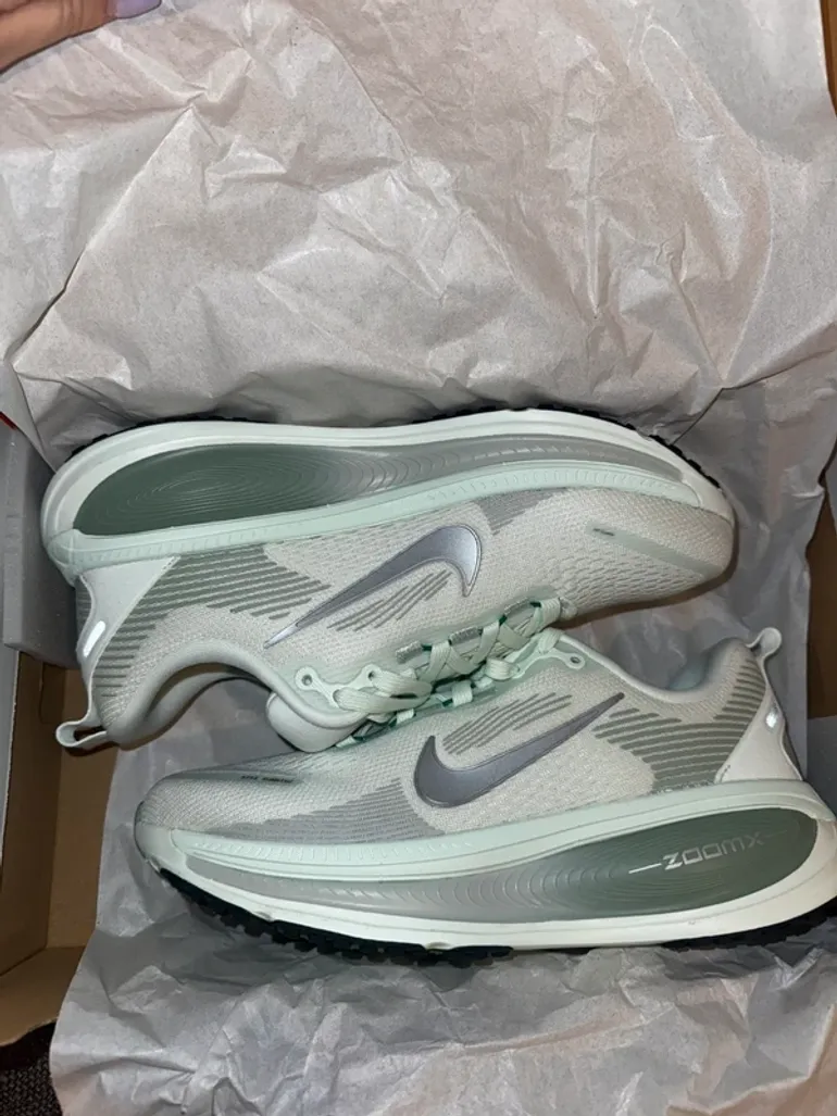 Brugt Nike Vomero 18 bike — billede 4 af 5