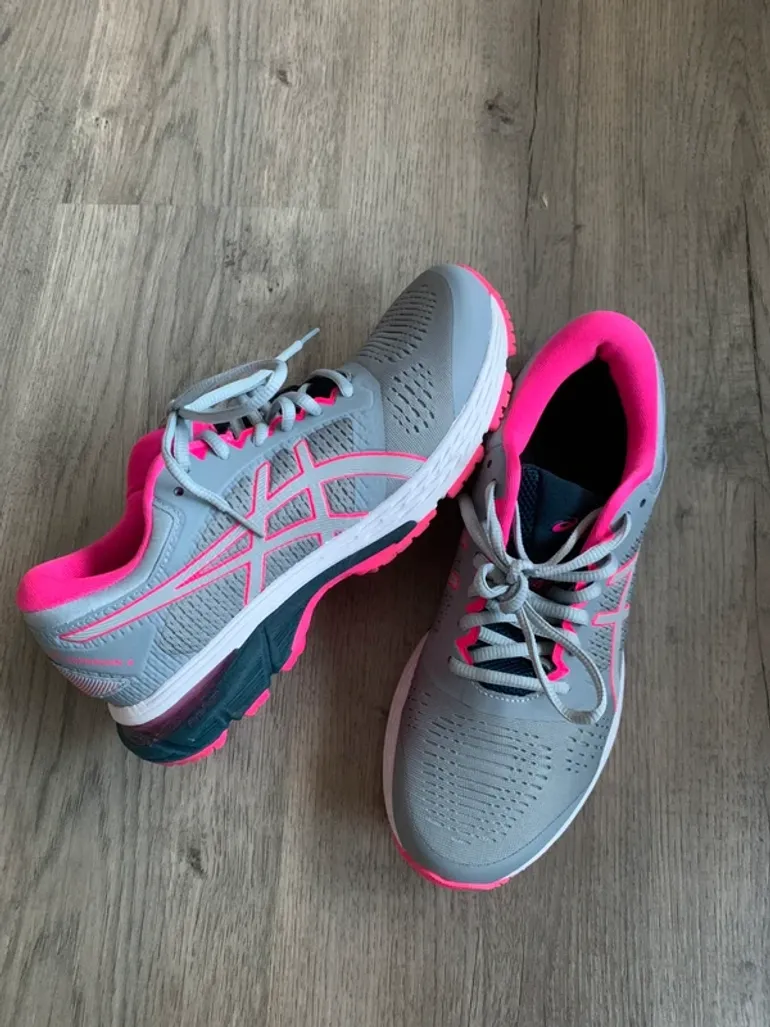 Gebrauchtes Asics Sportschuhe bike — Bild 2 von 4