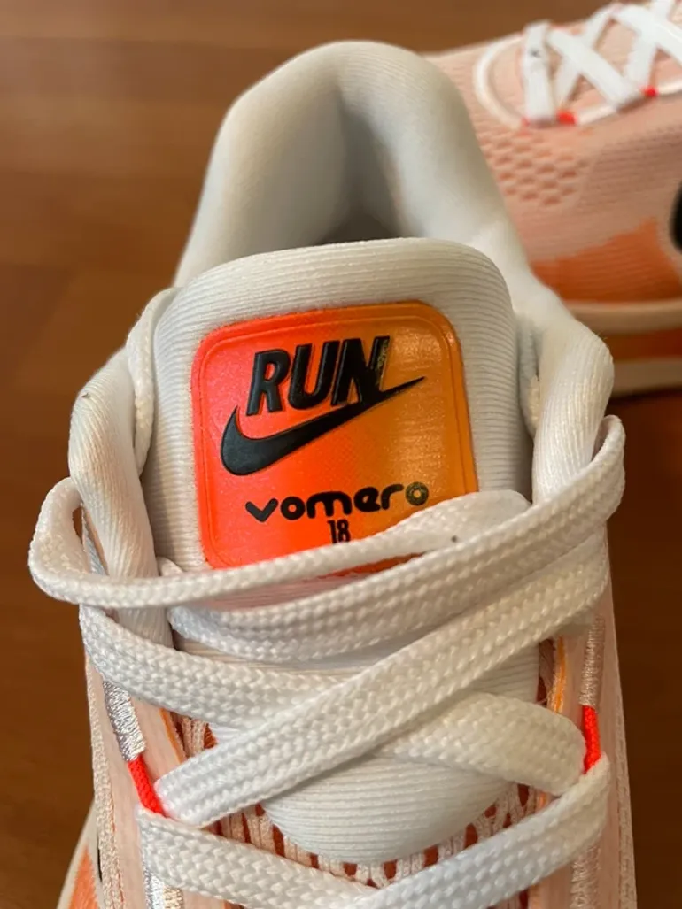 Used Nike Vomero 18 bike — image 4 of 5