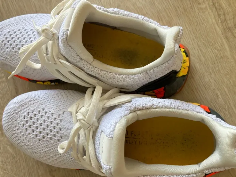 Used Adidas Ultraboost bike — image 4 of 8