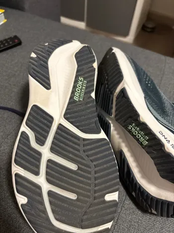 Použité Brooks Glycerin 23 GTS bike — obrázek 5 z 5