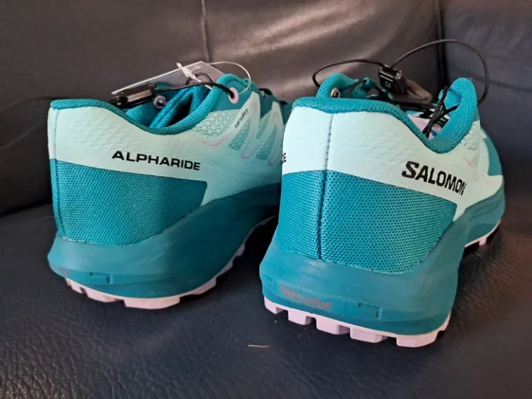 Używany Asics Running Shoes Women bike — zdjęcie 4 z 10